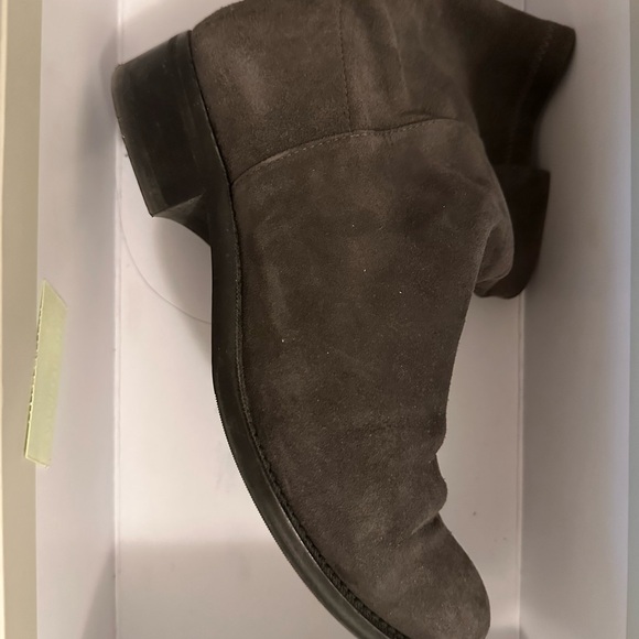 Stuart Weitzman Boots - Picture 1 of 2